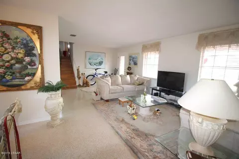 833 Riverside Dr, Ormond Beach, FL 32176 photo 6