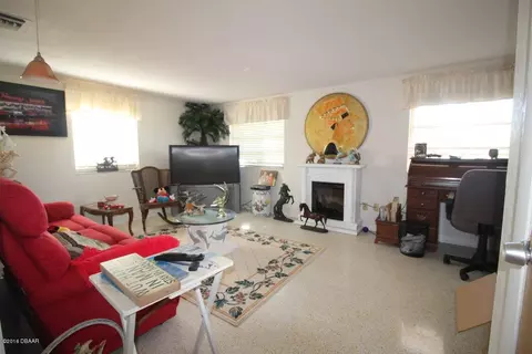 833 Riverside Dr, Ormond Beach, FL 32176 photo 7
