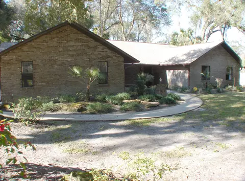 1305 Mandan Ln, Ormond Beach, FL 32174 photo 2
