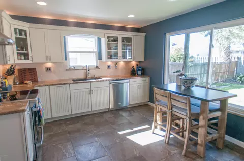 111 Dawn Dr, Ormond Beach, FL 32176 photo 8