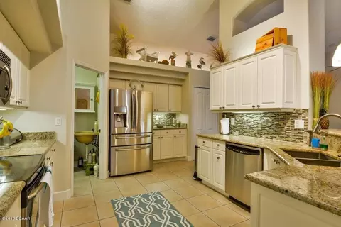 2 Lakebluff Dr, Ormond Beach, FL 32174 photo 3