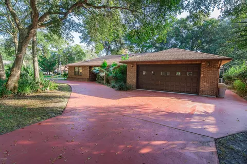 1319 Northside Dr, Ormond Beach, FL 32174 photo 1