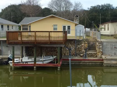 140 Coleman St, Edgewater, FL 32141 photo 2