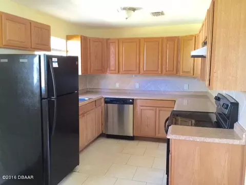 608 N Fifth St, Bunnell, FL 32110 photo 3