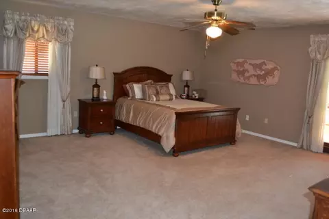 102 Pine Tree Dr, Ormond Beach, FL 32174 photo 14