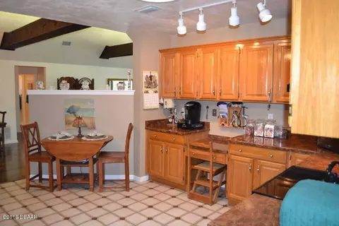 102 Pine Tree Dr, Ormond Beach, FL 32174 photo 4