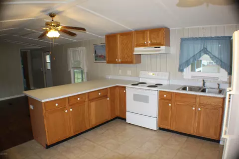 118 Joseph St, Edgewater, FL 32141 photo 2