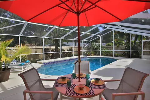 1113 Parkside Dr, Ormond Beach, FL 32174 photo 2