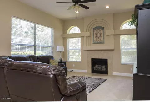 556 Aldenham Ln, Ormond Beach, FL 32174 photo 9