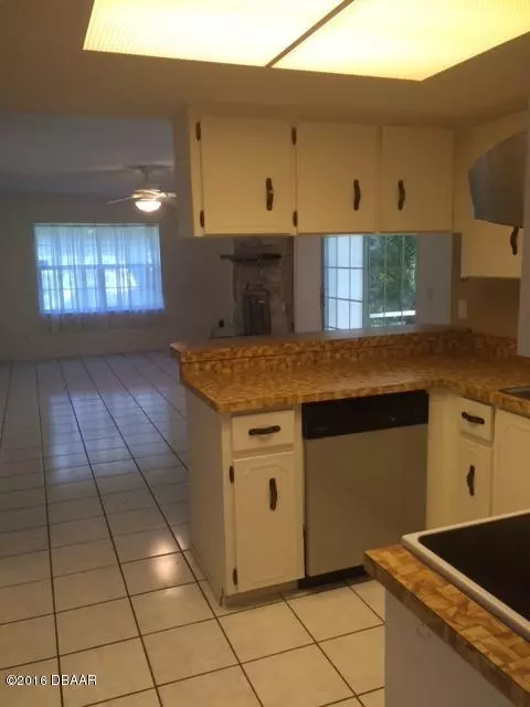 916 Northbrook Dr, Ormond Beach, FL 32174 photo 8