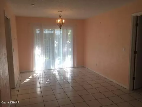 916 Northbrook Dr, Ormond Beach, FL 32174 photo 3