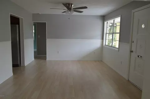 109 Orange Ave, Edgewater, FL 32132 photo 4