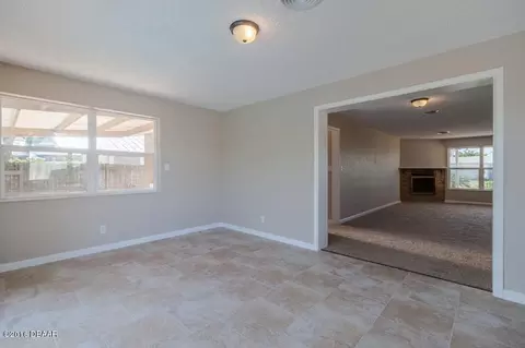 70 Ivanhoe Dr, Ormond Beach, FL 32176 photo 5