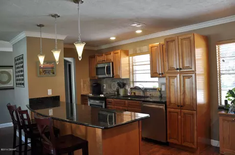 2934 Sabal Palm Dr, Edgewater, FL 32141 photo 4