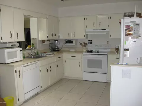 44 Pinehurst Cir, Ormond Beach, FL 32174 photo 3