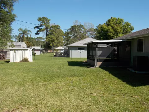 2922 Yule Tree Dr, Edgewater, FL 32141 photo 5
