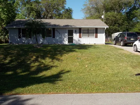 2922 Yule Tree Dr, Edgewater, FL 32141 photo 1