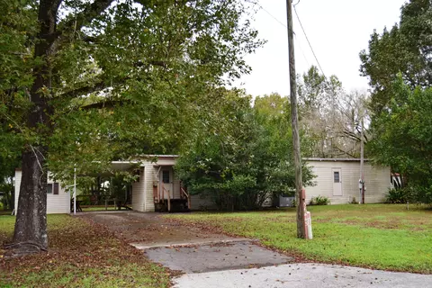 56445 Maple Rd, Astor, FL 32102 photo 1