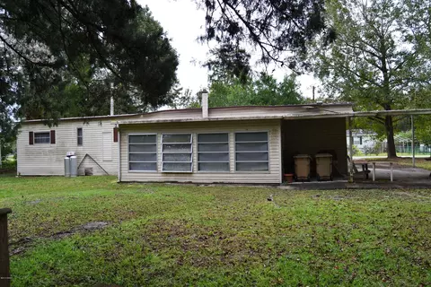 56445 Maple Rd, Astor, FL 32102 photo 10