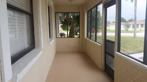 583 Robin Rd, Ormond Beach, FL 32176 photo 7