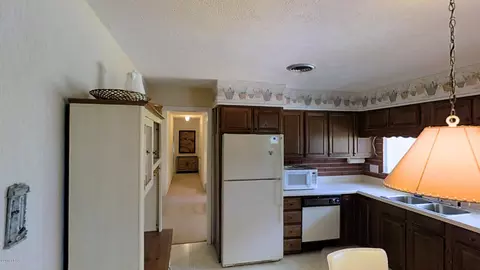 1921 John Anderson Dr, Ormond Beach, FL 32176 photo 9