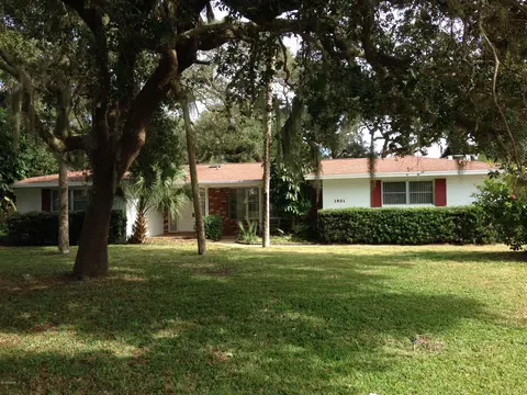 1921 John Anderson Dr, Ormond Beach, FL 32176 photo 1