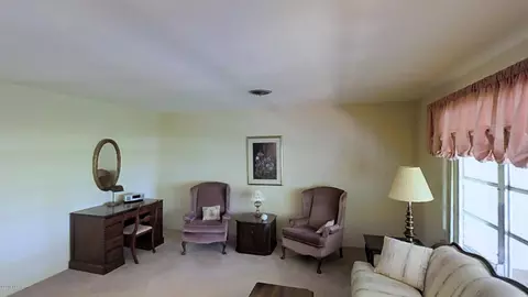 1921 John Anderson Dr, Ormond Beach, FL 32176 photo 2