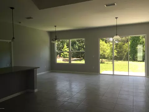 1425 Springleaf Dr, Ormond Beach, FL 32174 photo 2