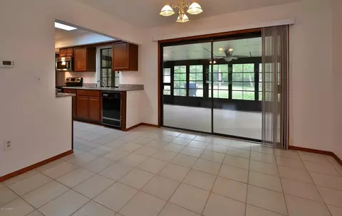 1 Walnut Cir, Ormond Beach, FL 32174 photo 4