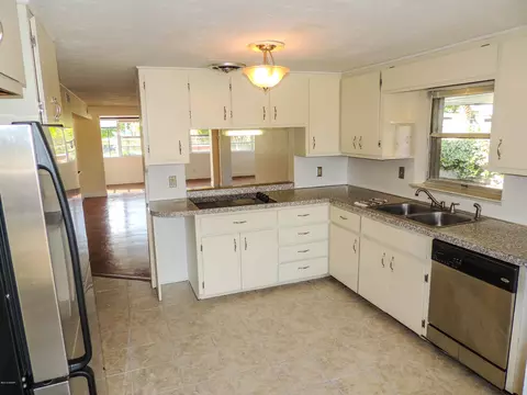 140 Ponce De Leon Dr, Ormond Beach, FL 32176 photo 4