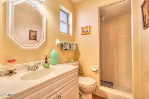 945 Holly Cir, Ormond Beach, FL 32176 photo 17