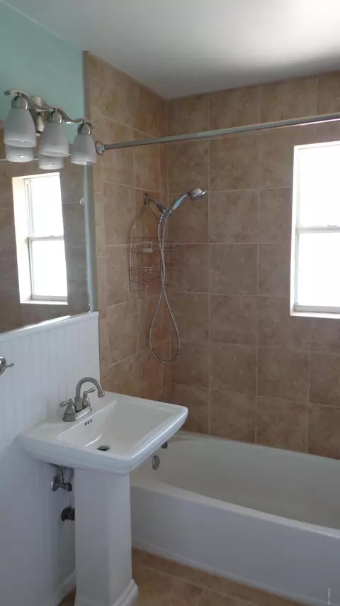 7 Plaza Dr, Ormond Beach, FL 32176 photo 5