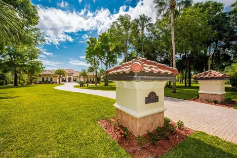 1245 Killarney Dr, Ormond Beach, FL 32174 photo 2