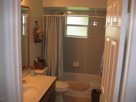 2726 Woodland Dr, Edgewater, FL 32141 photo 17