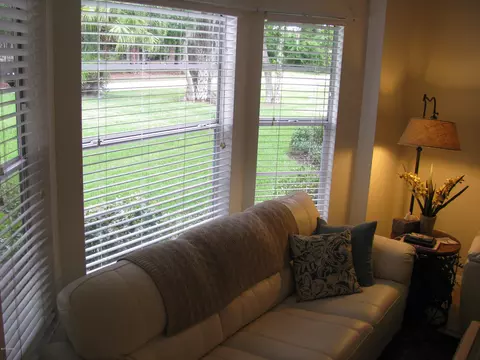 2726 Woodland Dr, Edgewater, FL 32141 photo 5