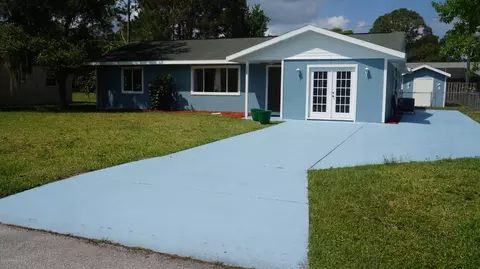2420 Tamarind Dr, Edgewater, FL 32141 photo 3