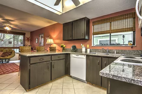 136 Pine Cone Trl, Ormond Beach, FL 32174 photo 11