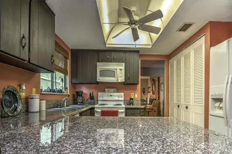 136 Pine Cone Trl, Ormond Beach, FL 32174 photo 13