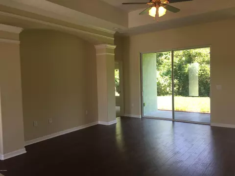 1437 Springleaf Dr, Ormond Beach, FL 32174 photo 2