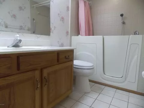 157 Deer Lake Cir, Ormond Beach, FL 32174 photo 8