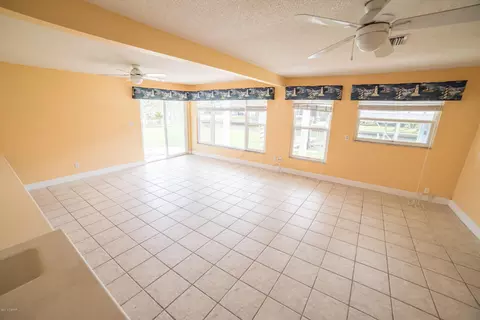 182 Flamingo Rd, Edgewater, FL 32141 photo 11