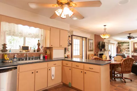 180 Ann Rustin Dr, Ormond Beach, FL 32176 photo 9