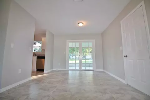 3032 Unity Tree Dr, Edgewater, FL 32141 photo 5