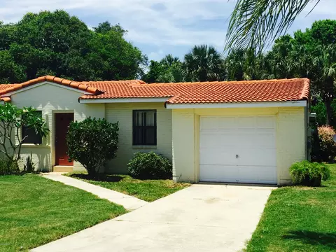 33 Cardinal Dr #B, Ormond Beach, FL 32176 photo 2