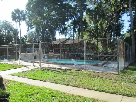 53 Tomoka Meadows Blvd, Ormond Beach, FL 32174 photo 3