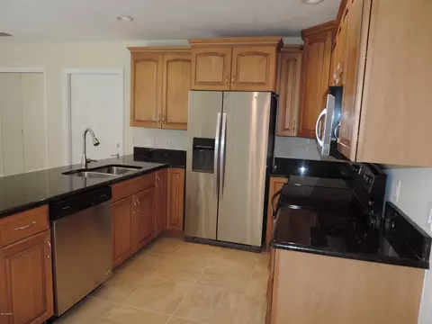 1304 Northside Dr, Ormond Beach, FL 32174 photo 2