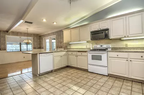 41 Walnut Ln, Ormond Beach, FL 32174 photo 8