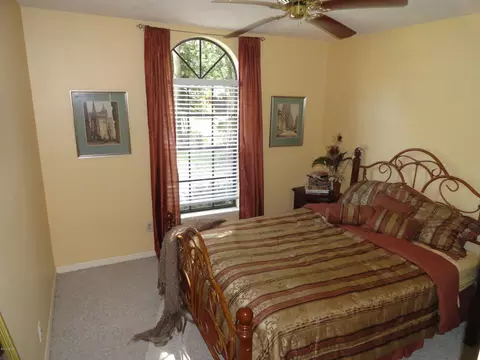 1526 Orange Tree Dr, Edgewater, FL 32132 photo 15