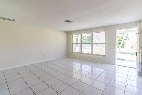 1704 Umbrella Tree Dr, Edgewater, FL 32132 photo 3