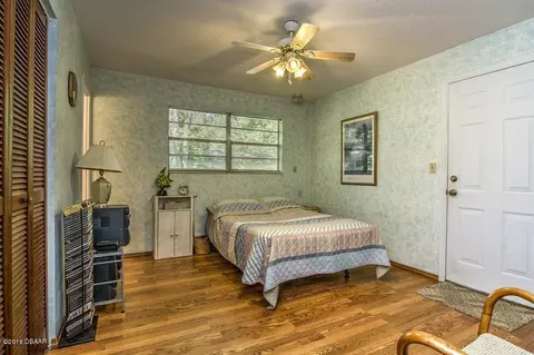 156 Putnam Ave, Ormond Beach, FL 32174 photo 8